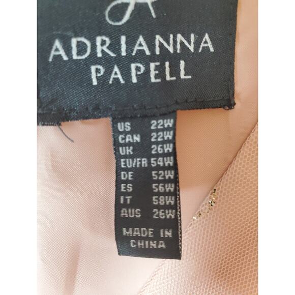 Adrianna Papell MelloBlush Metallic Flutter Sleeve Gown, NWT, 22W - Picture 5 of 6